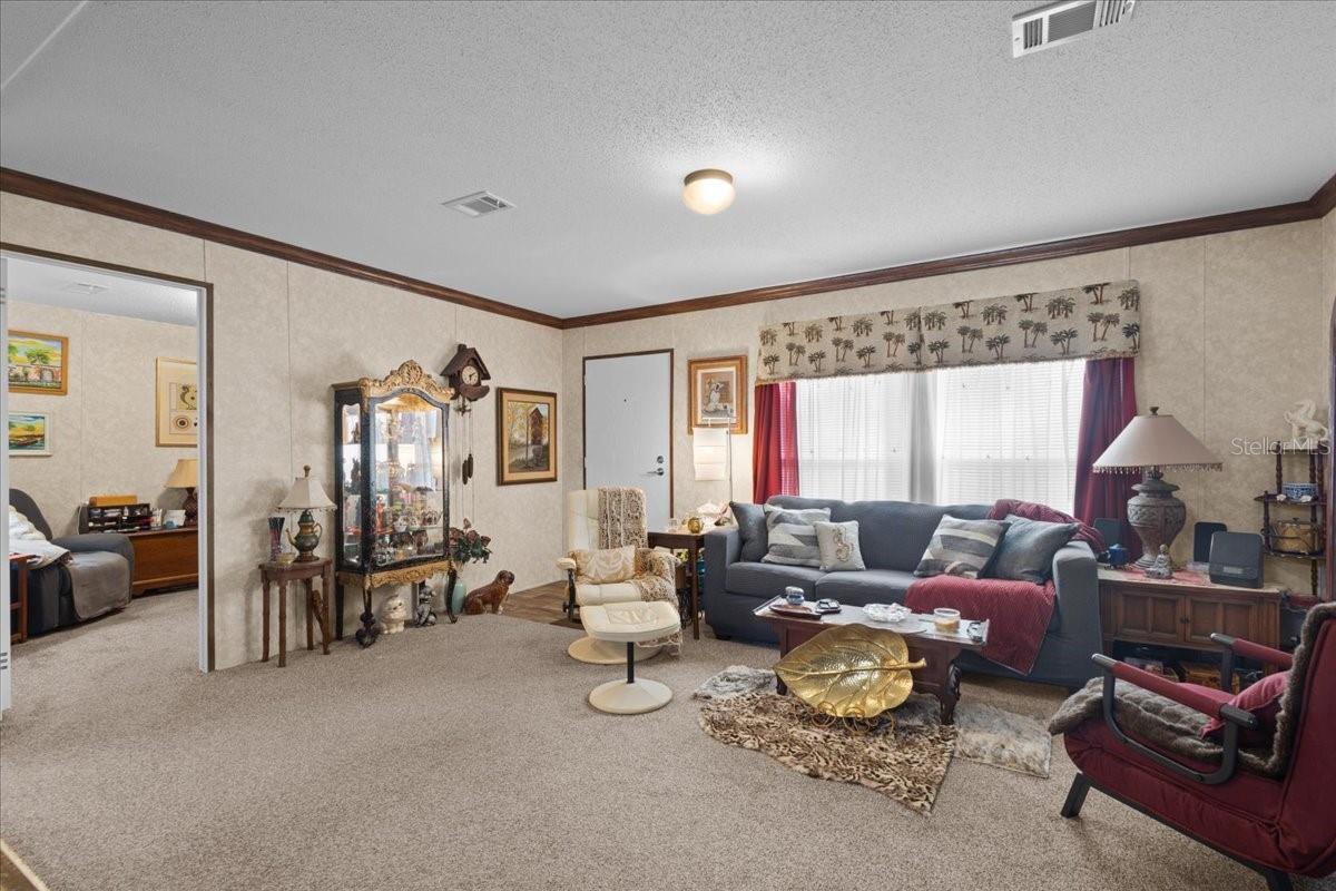 Image 6 of 23 For 5829 11th Avenue