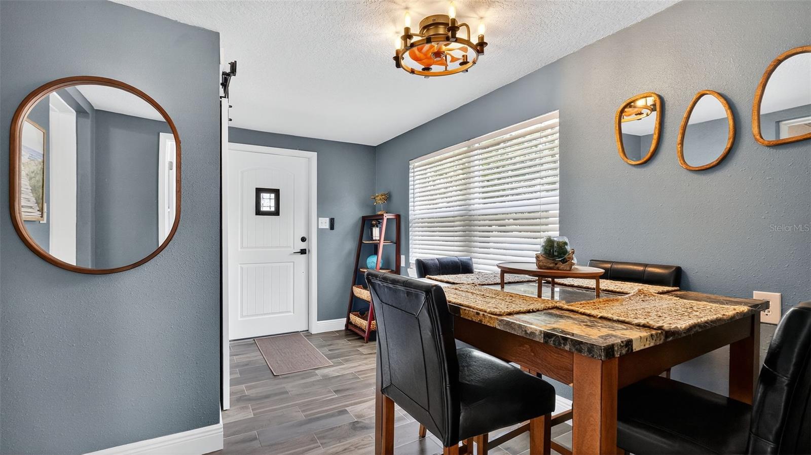 Image 19 of 45 For 5411 Teal Drive