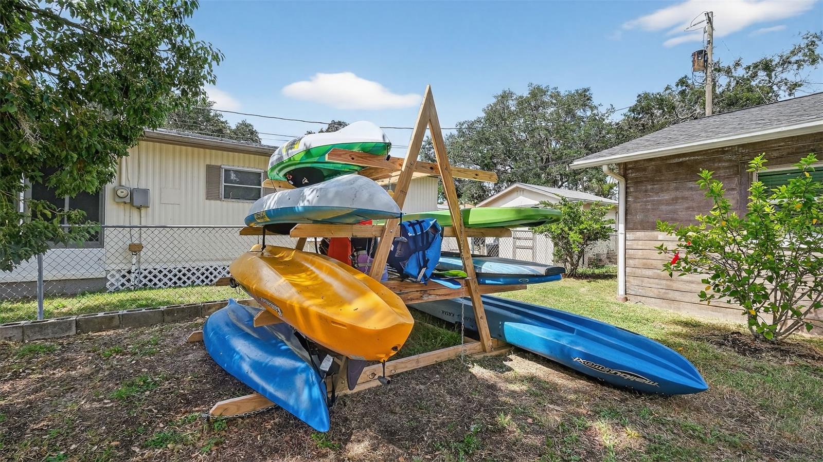 Image 33 of 45 For 5411 Teal Drive