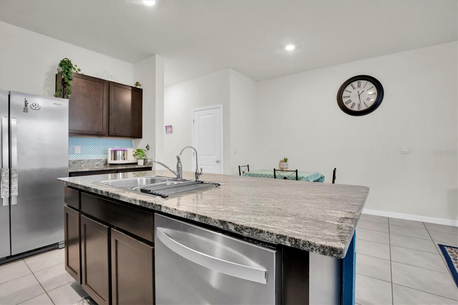 Image 11 of 26 For 2917 Suncoast Plains Drive