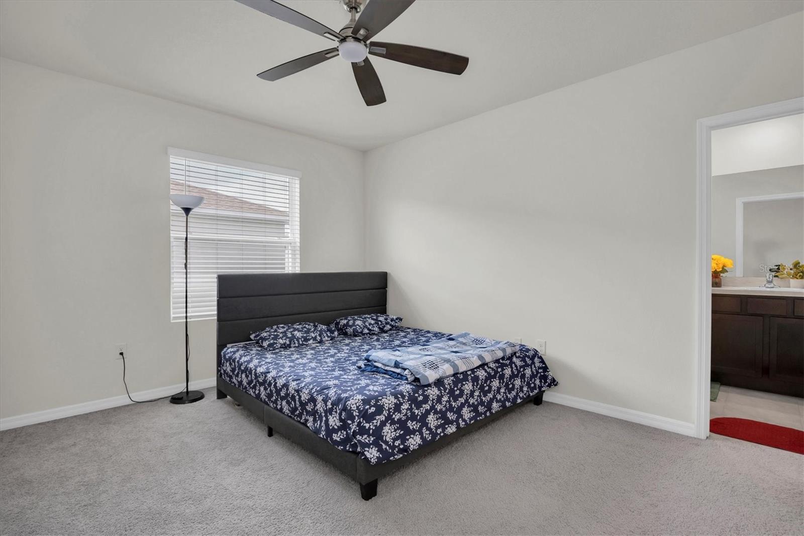 Image 16 of 26 For 2917 Suncoast Plains Drive