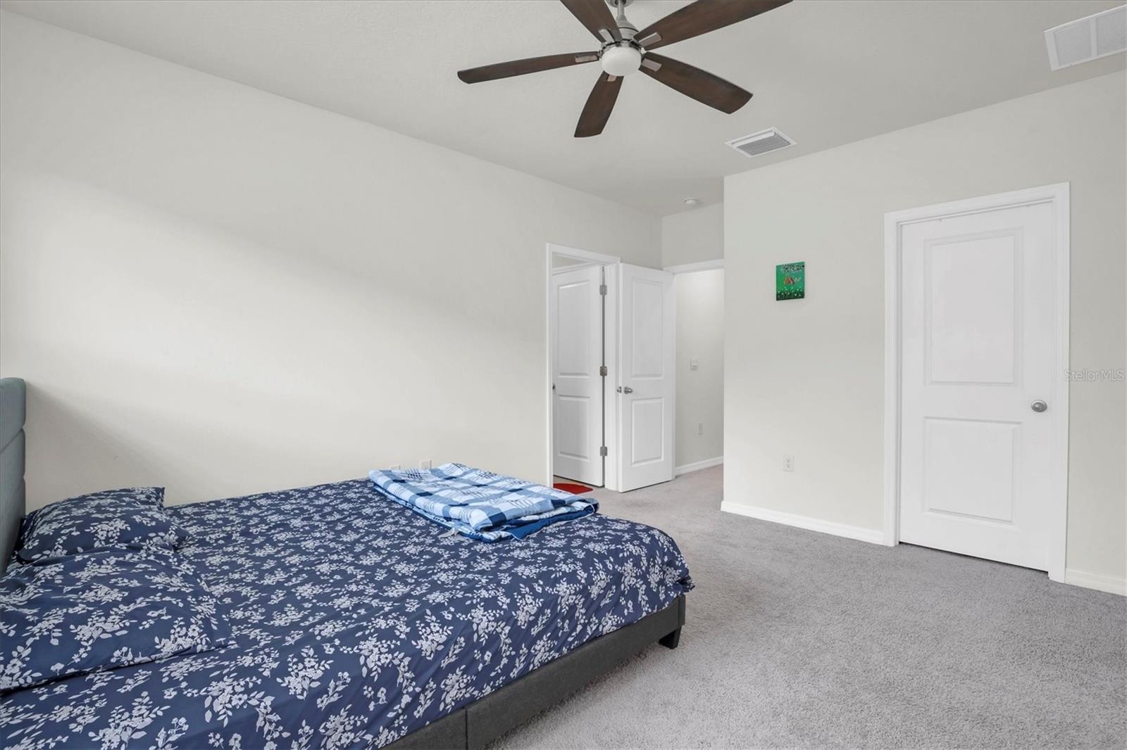 Image 17 of 26 For 2917 Suncoast Plains Drive