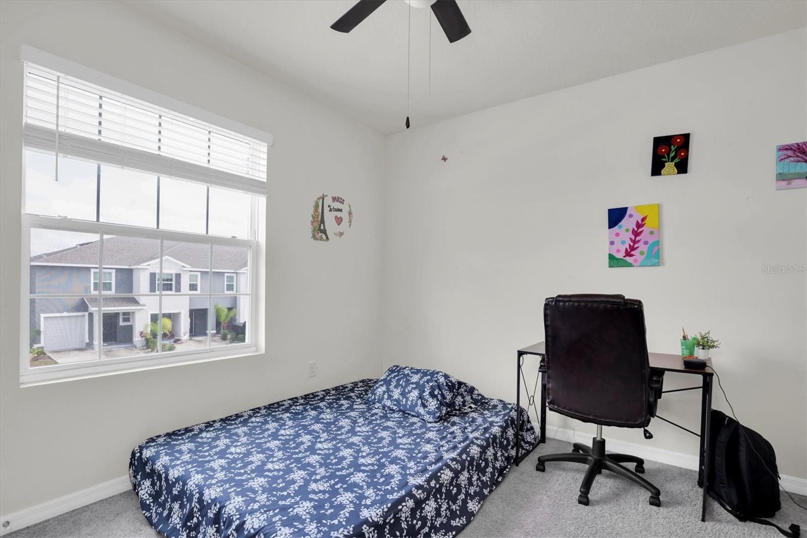 Image 19 of 26 For 2917 Suncoast Plains Drive