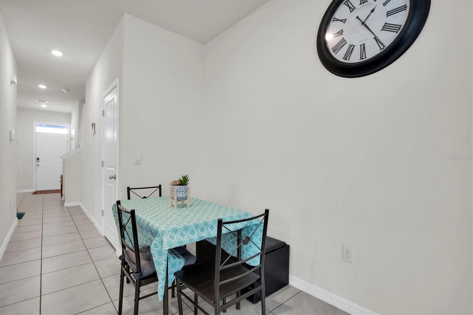 Image 3 of 26 For 2917 Suncoast Plains Drive