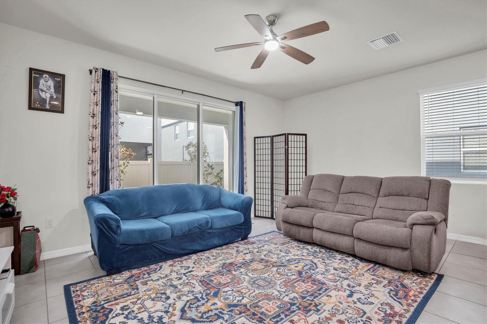 Image 5 of 26 For 2917 Suncoast Plains Drive