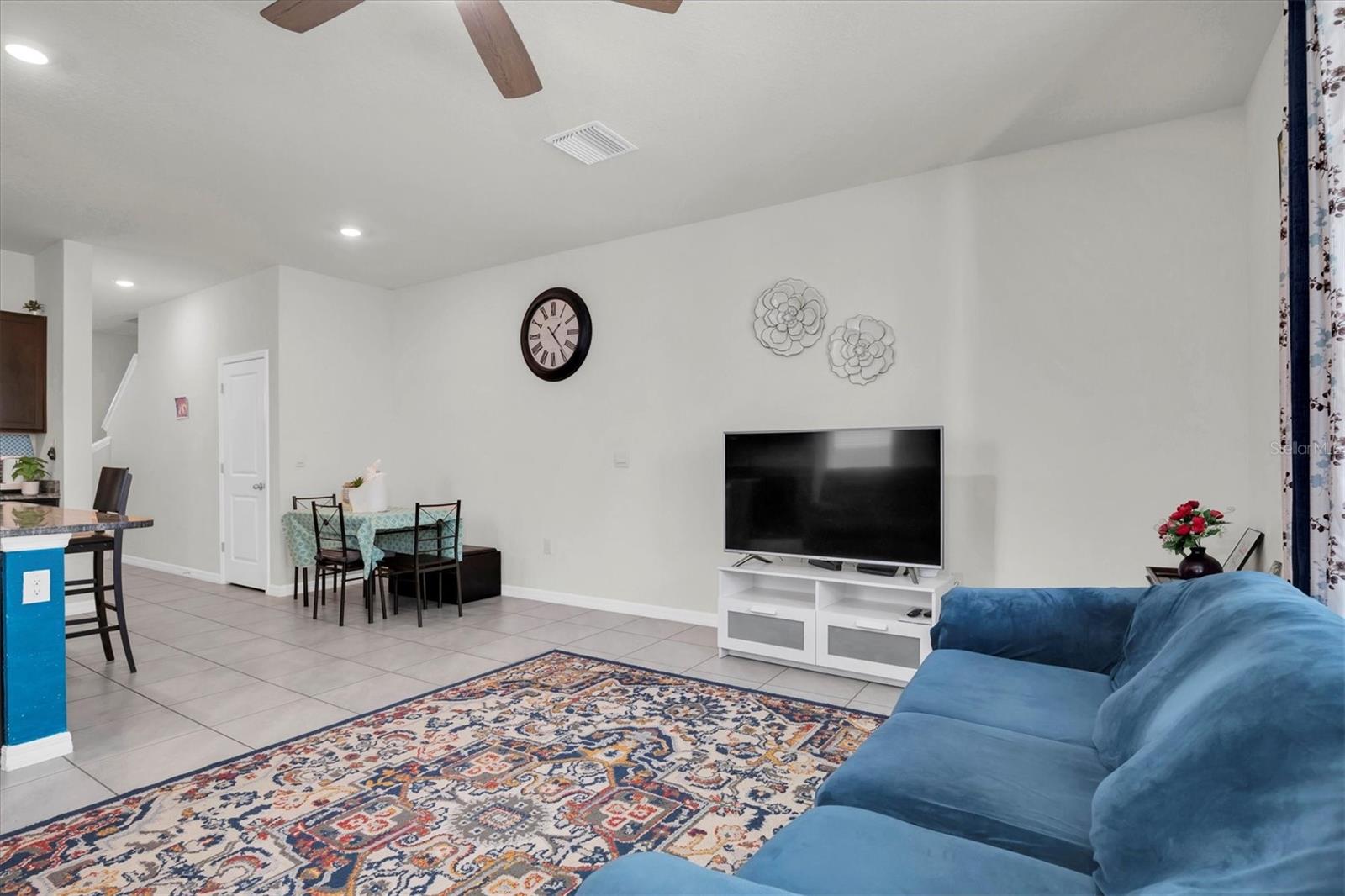 Image 7 of 26 For 2917 Suncoast Plains Drive