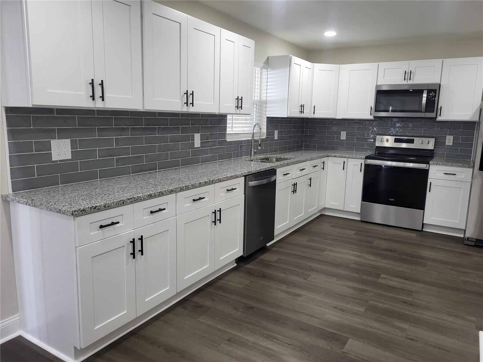 Image 6 of 29 For 9115 Patio Court