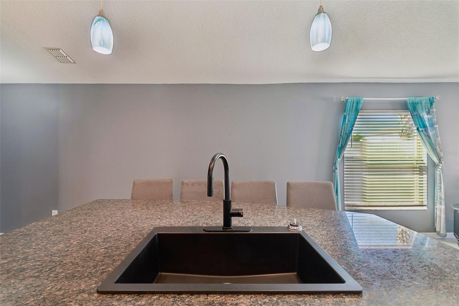 Image 23 of 72 For 6065 Spring Crayfish Avenue