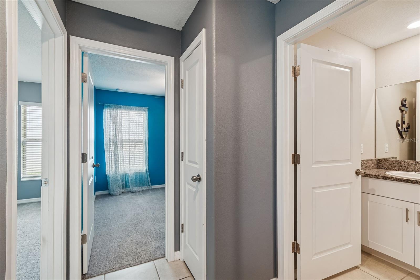 Image 27 of 72 For 6065 Spring Crayfish Avenue