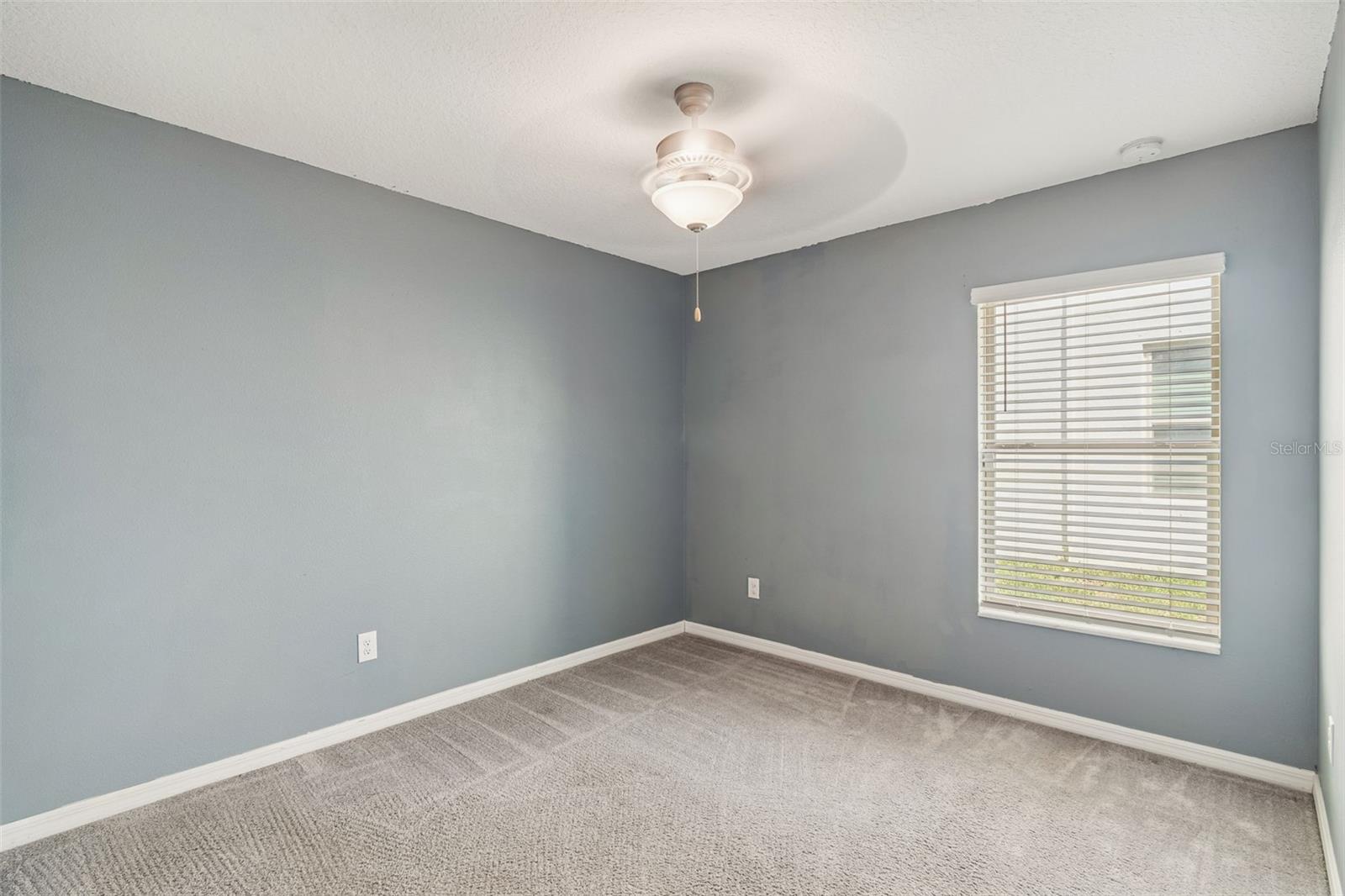 Image 30 of 72 For 6065 Spring Crayfish Avenue