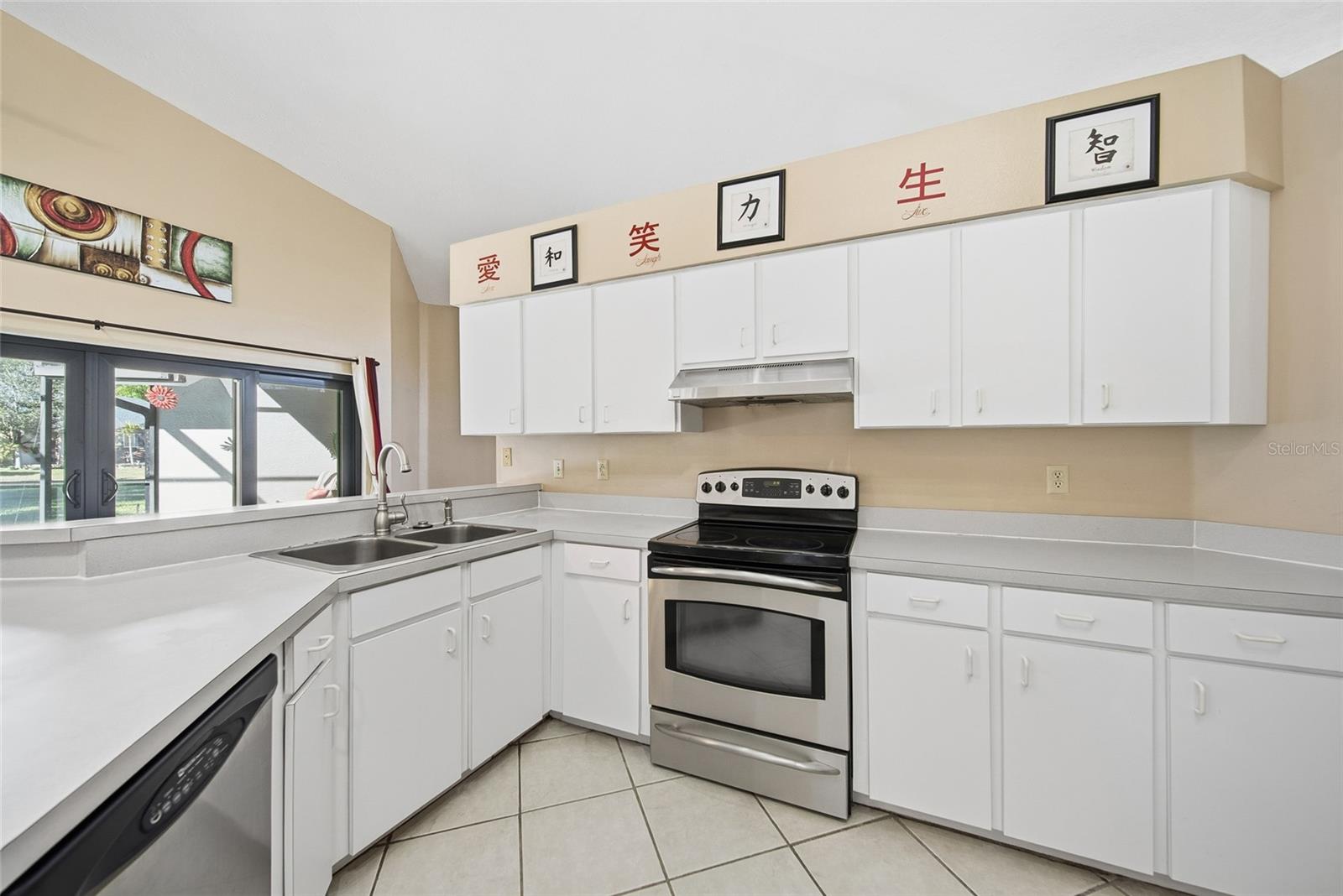 Image 13 of 38 For 2813 Aston Avenue