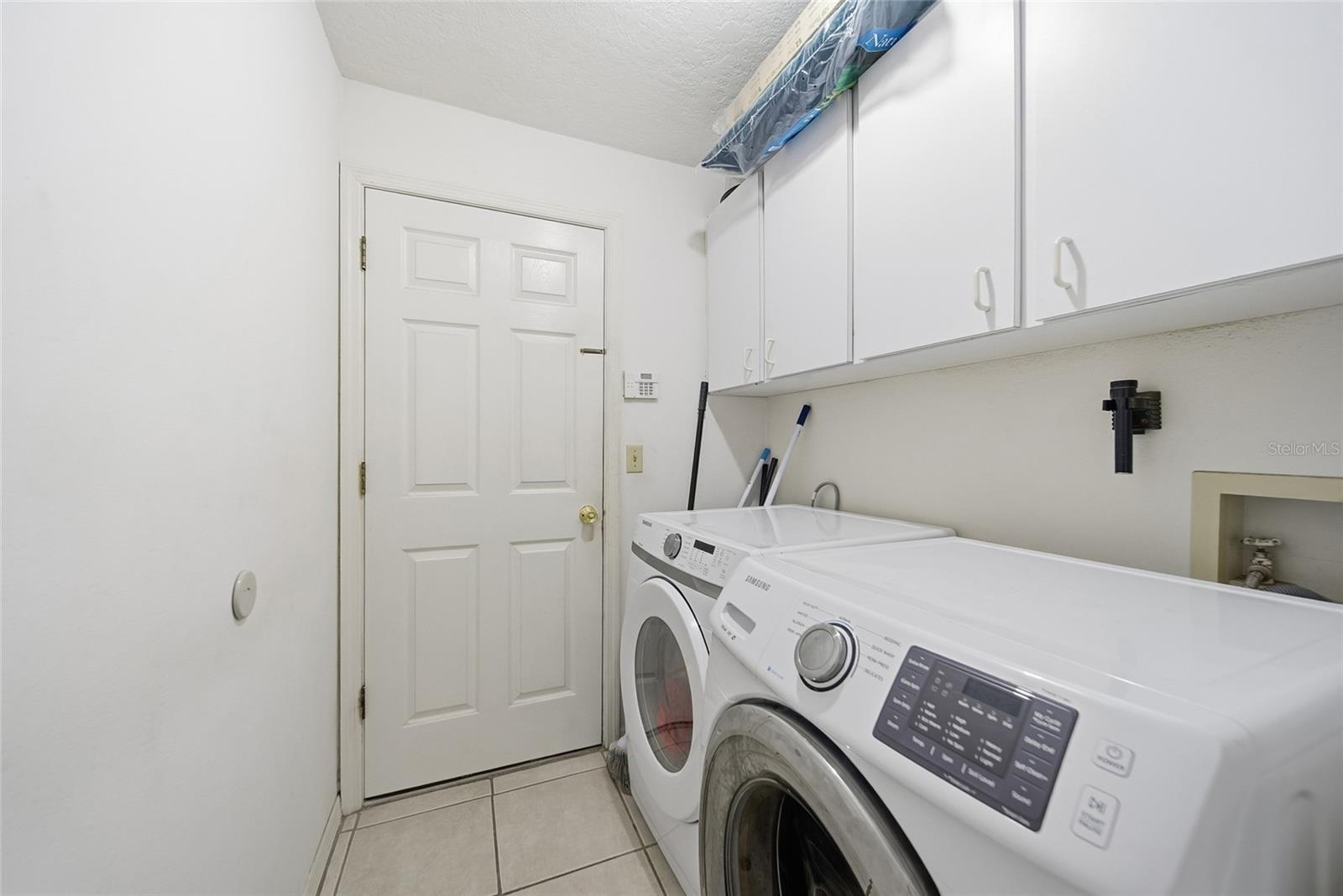 Image 23 of 38 For 2813 Aston Avenue