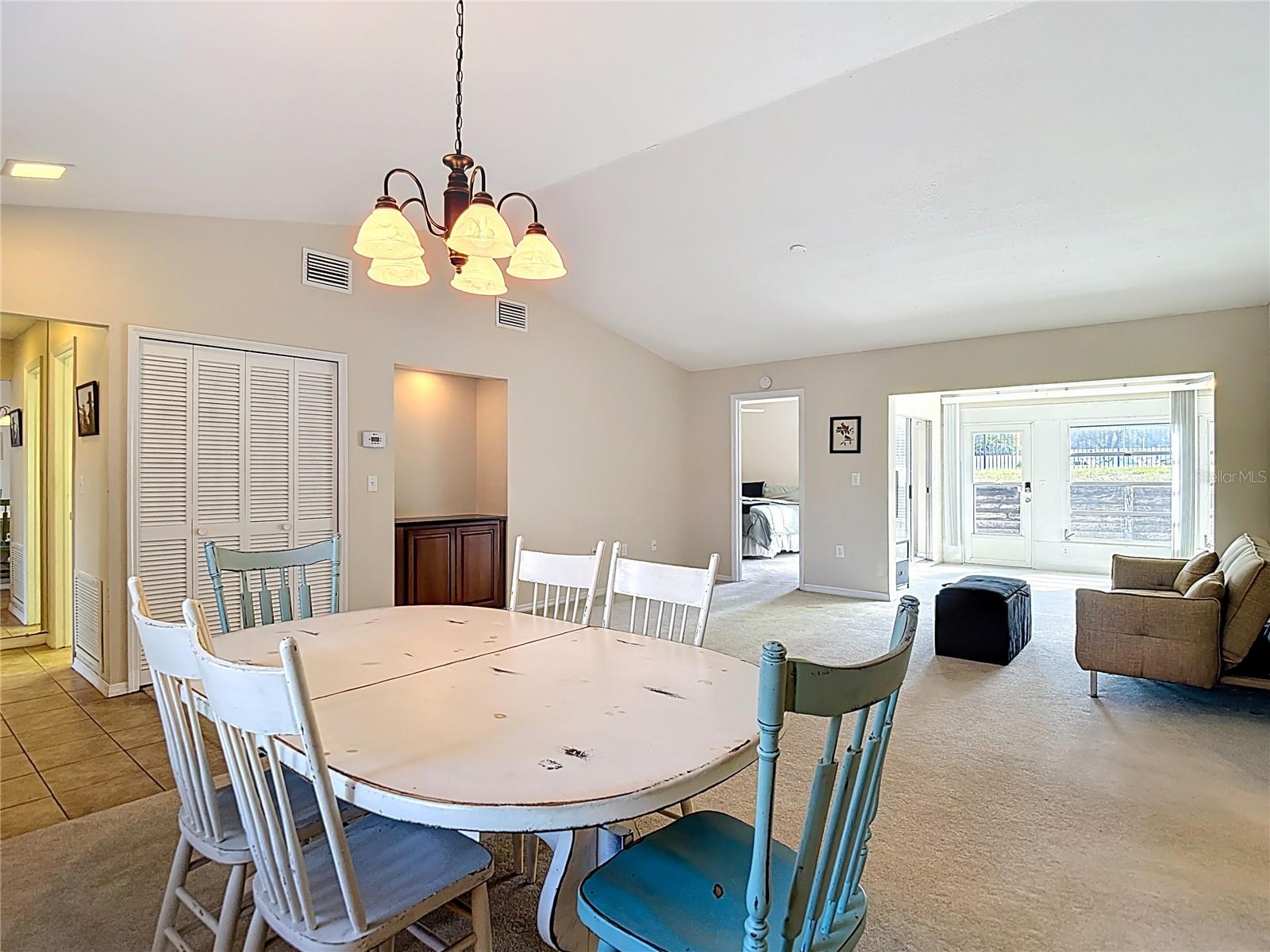 Image 14 of 32 For 7385 Crestwood Drive