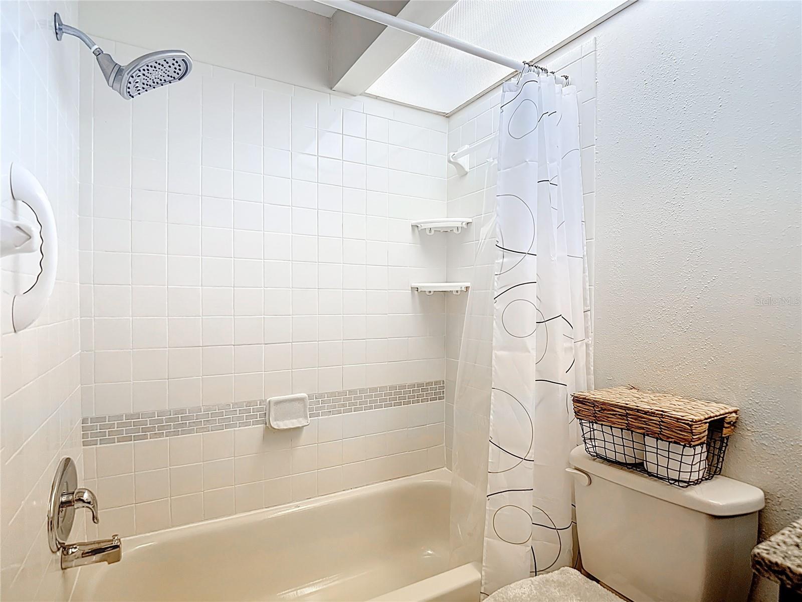 Image 28 of 32 For 7385 Crestwood Drive