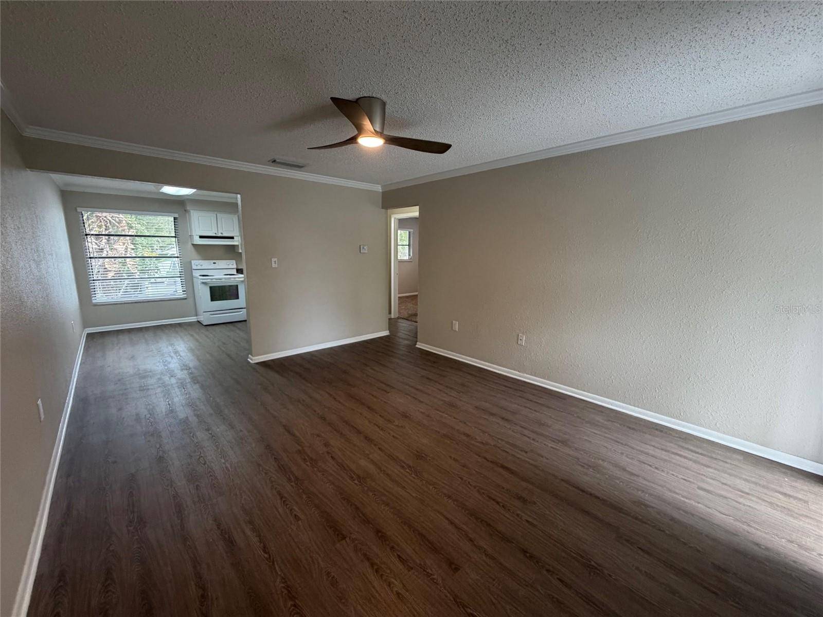 Image 7 of 16 For 460 Beltrees Street C