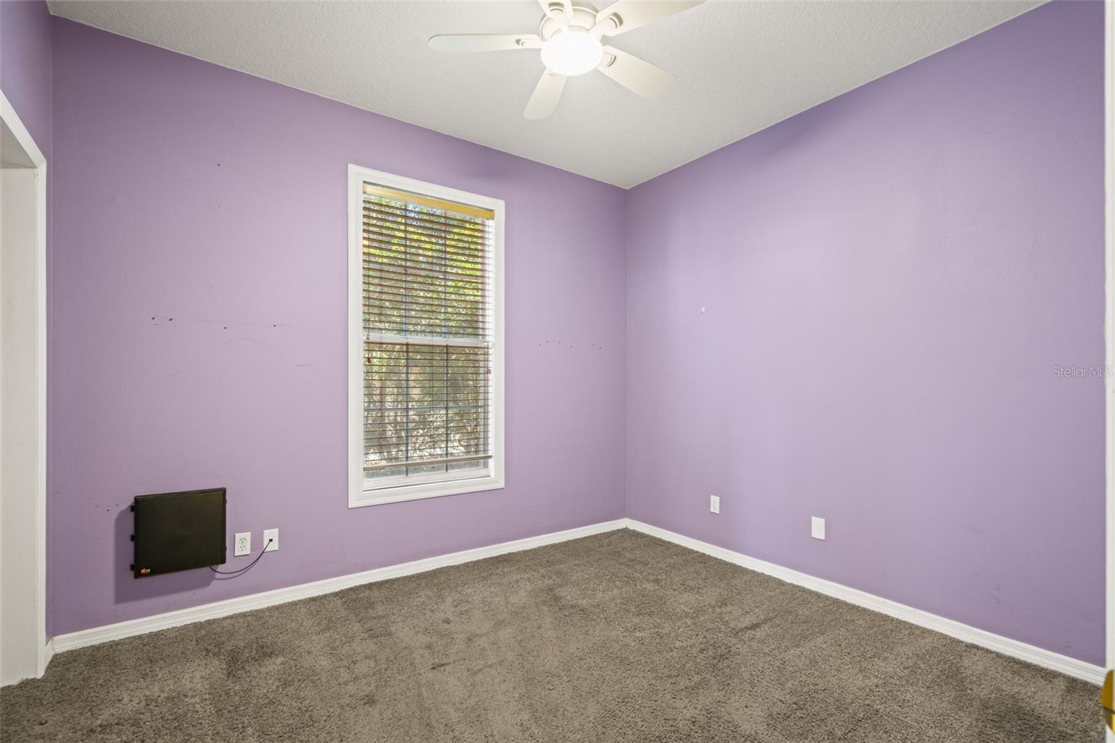 Image 11 of 42 For 38116 Archer Avenue