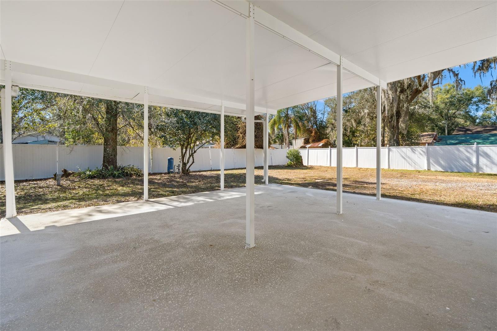 Image 22 of 42 For 38116 Archer Avenue