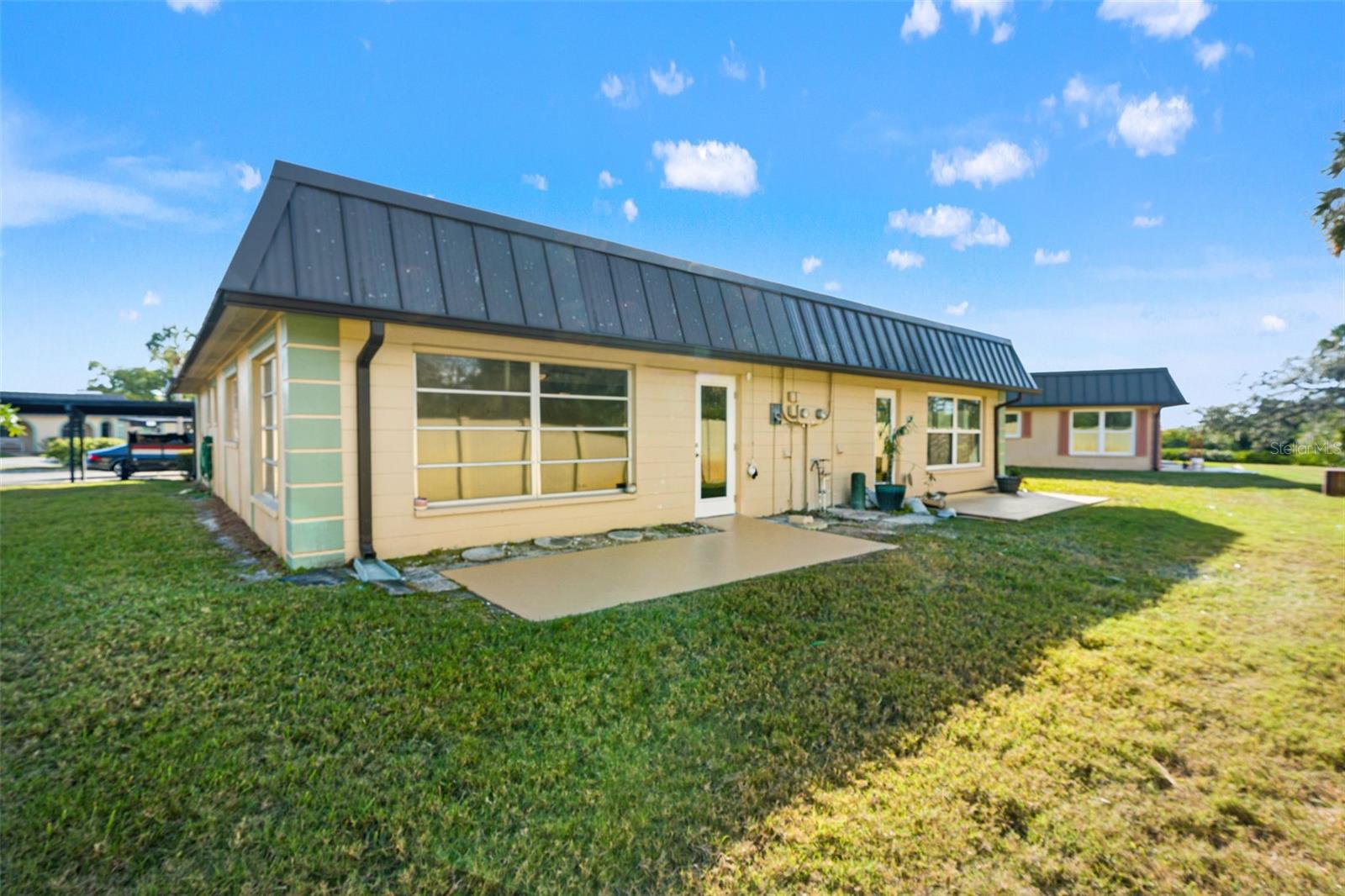 Image 33 of 45 For 4127 Stratford Drive 4127