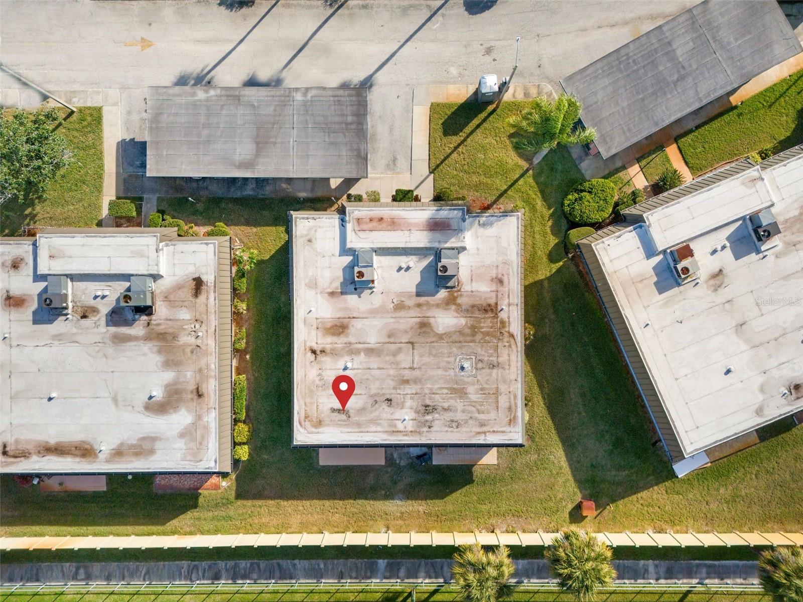 Image 36 of 45 For 4127 Stratford Drive 4127