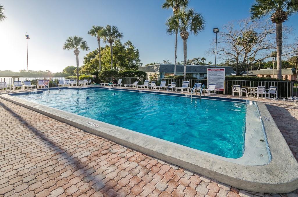 Image 43 of 45 For 4127 Stratford Drive 4127