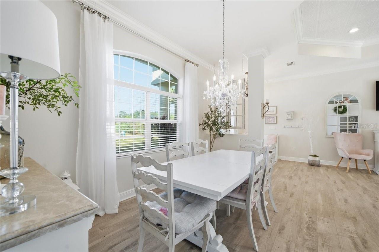 Image 15 of 36 For 6320 Kingway Lane