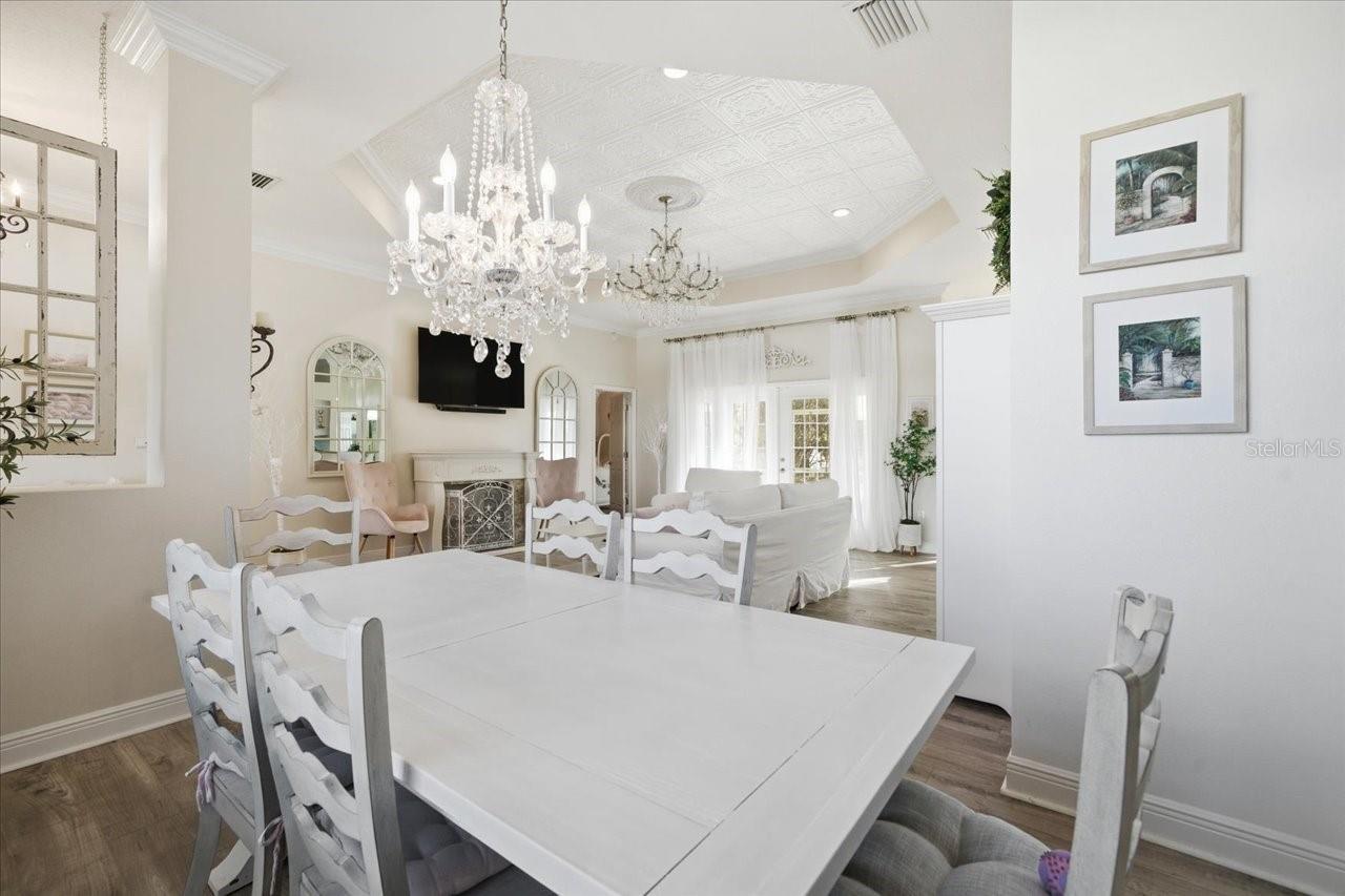 Image 16 of 36 For 6320 Kingway Lane