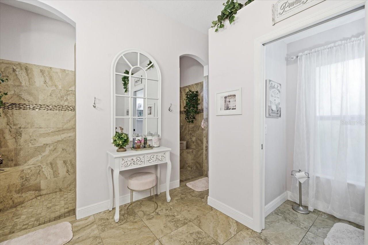 Image 25 of 36 For 6320 Kingway Lane