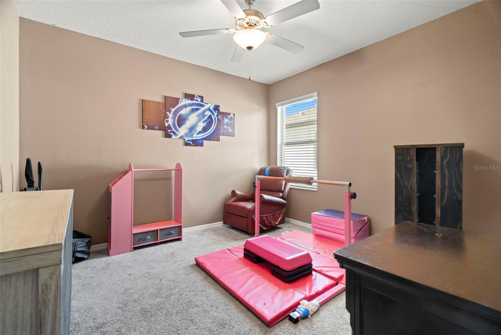 Image 21 of 46 For 6601 Rainbow Springs Lane