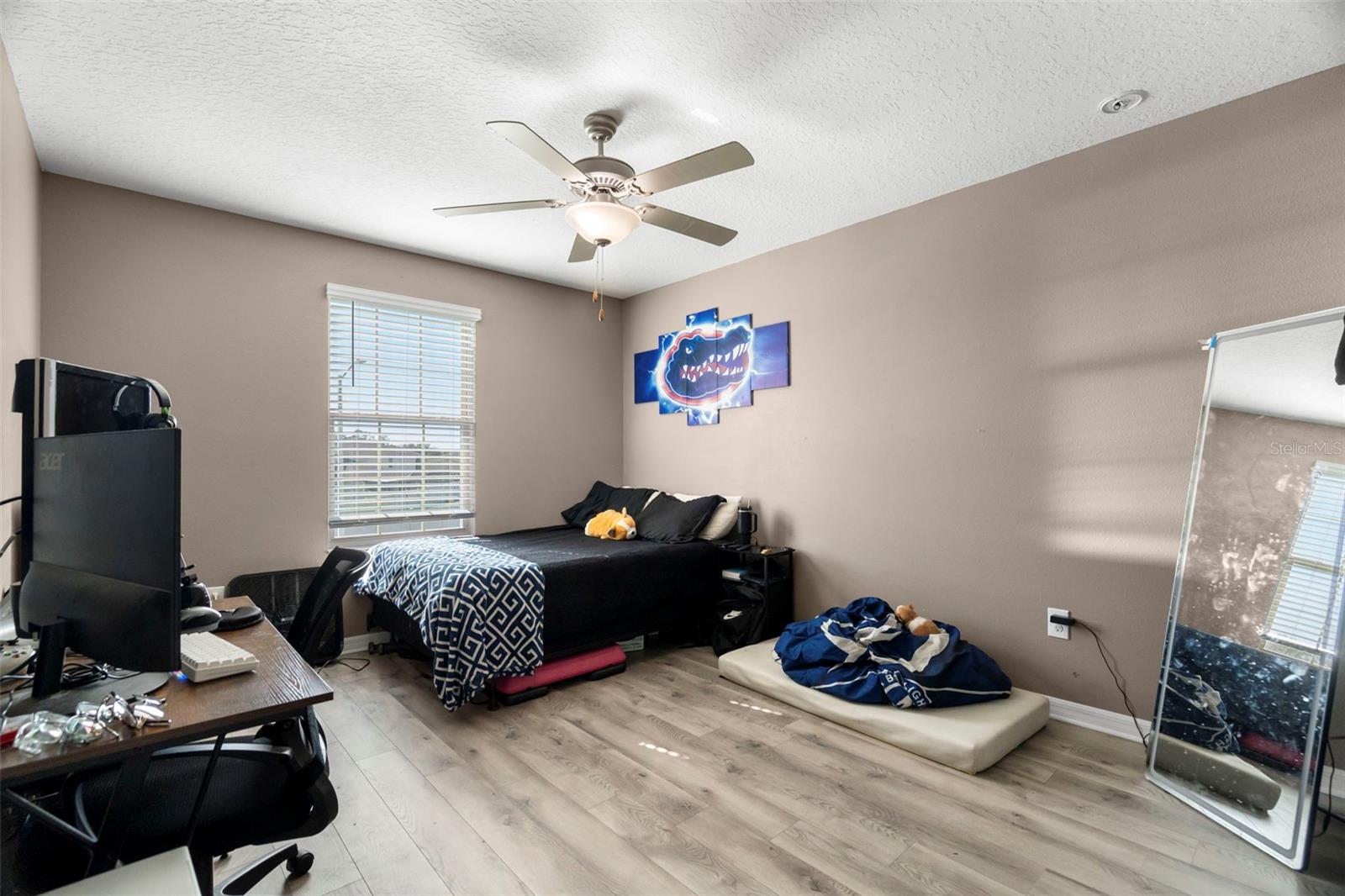 Image 33 of 46 For 6601 Rainbow Springs Lane