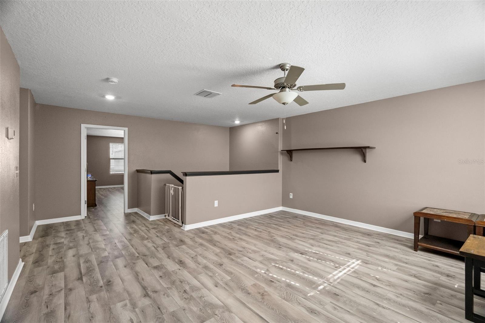 Image 5 of 46 For 6601 Rainbow Springs Lane