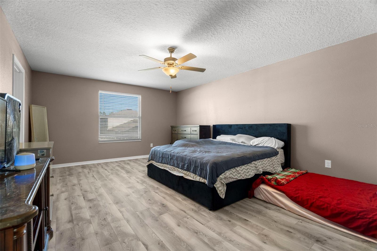 Image 7 of 46 For 6601 Rainbow Springs Lane