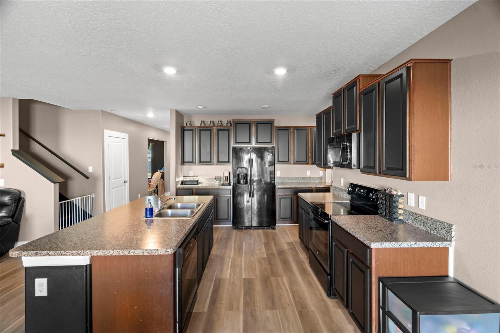 Image 8 of 46 For 6601 Rainbow Springs Lane