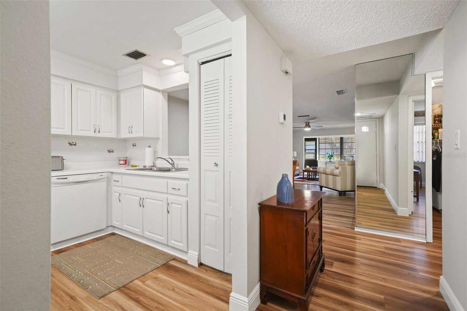 Image 7 of 65 For 19029 Us Highway 19 N 13a