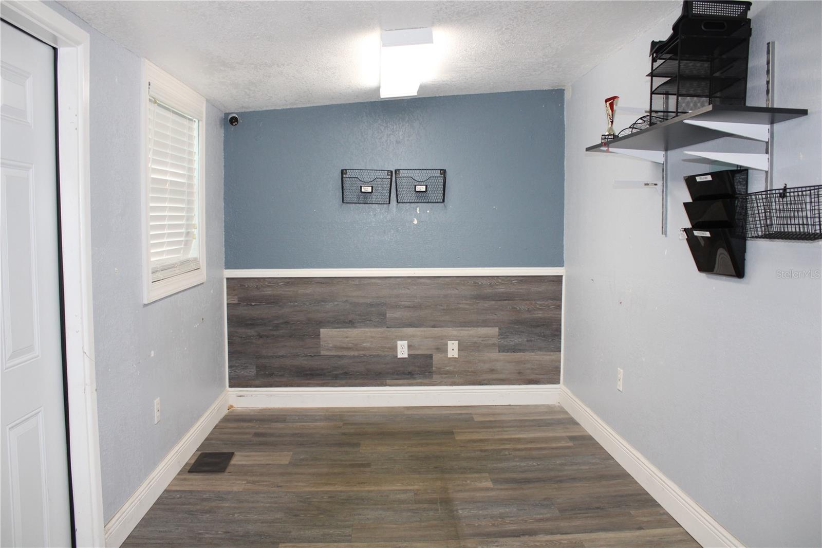 Image 10 of 23 For 5134 Plyna Street