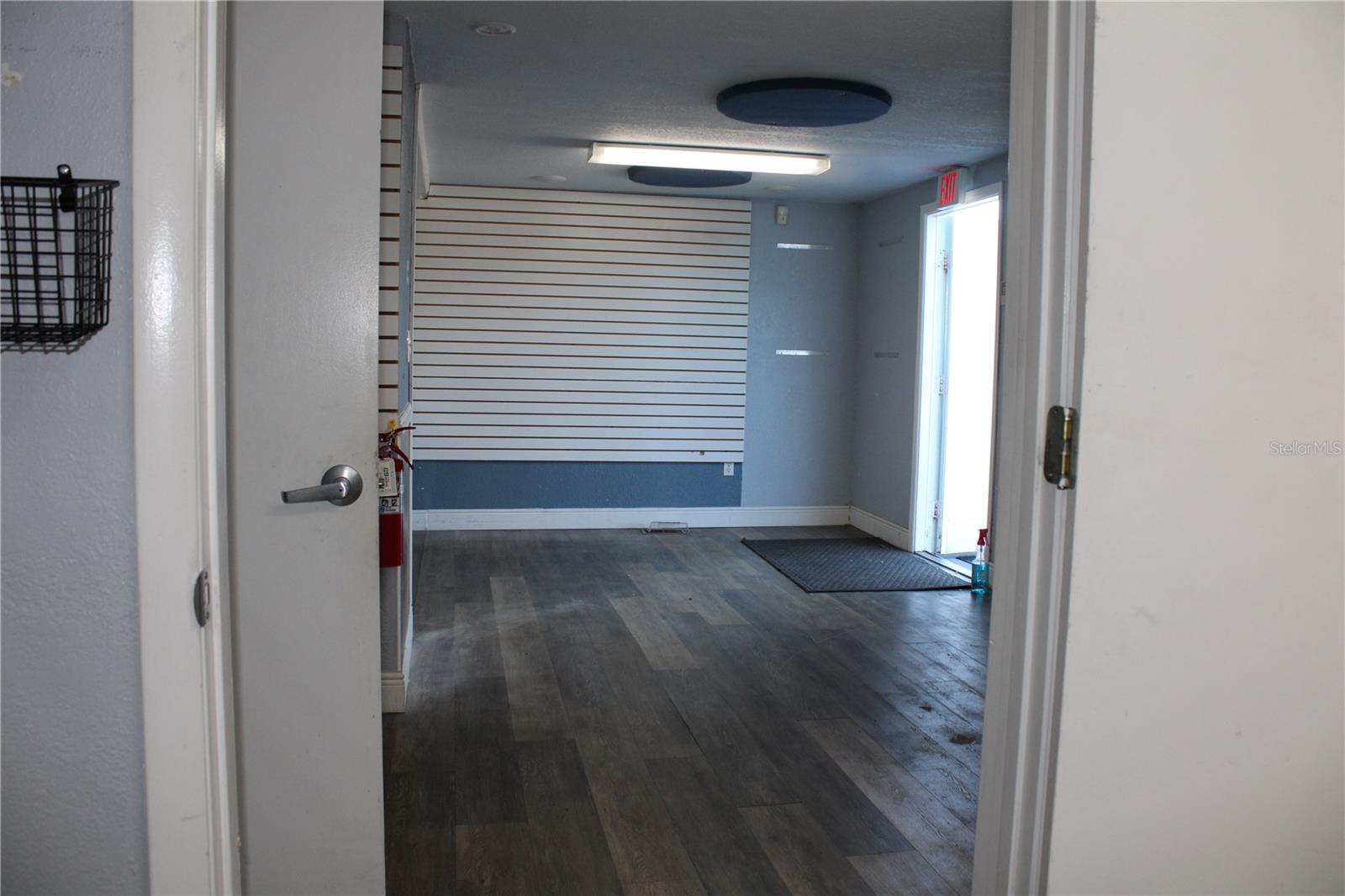 Image 12 of 23 For 5134 Plyna Street