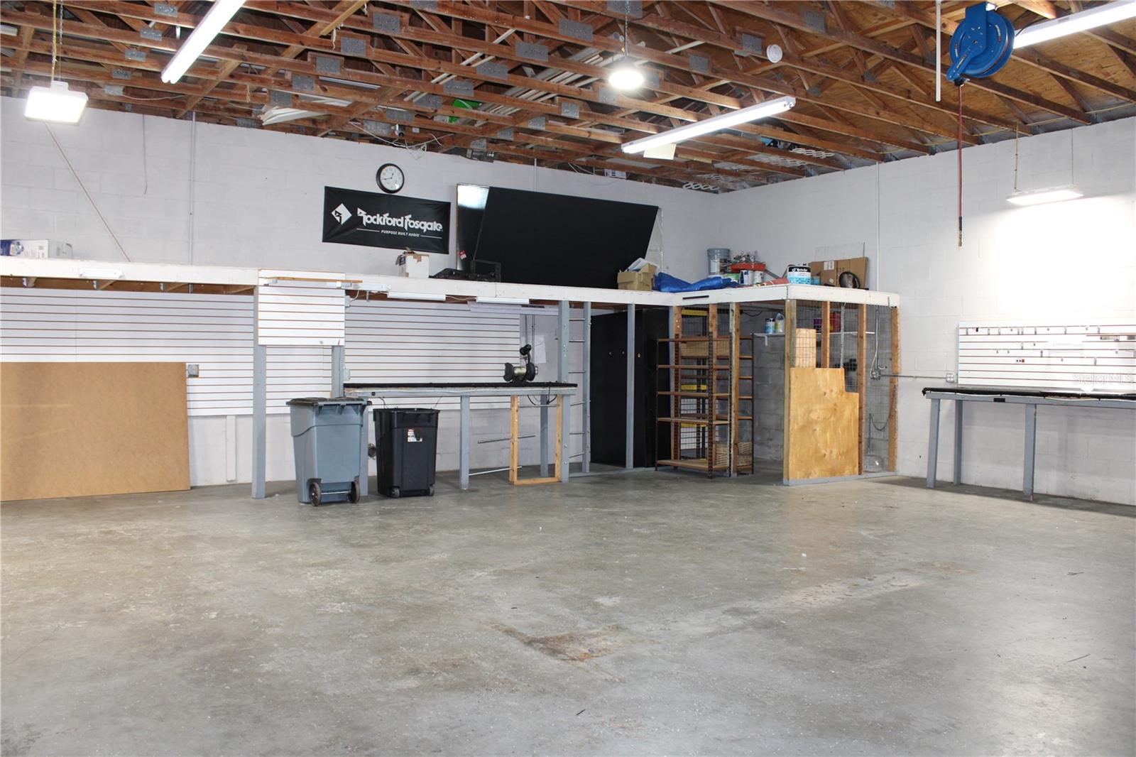 Image 15 of 23 For 5134 Plyna Street