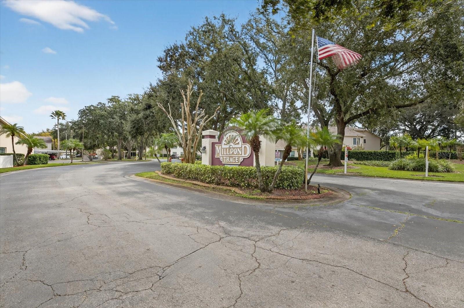 Listing photo id 0 for 7910 Hardwick Drive 723