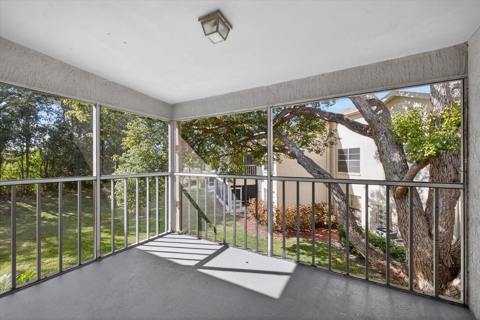 Listing photo id 18 for 7910 Hardwick Drive 723