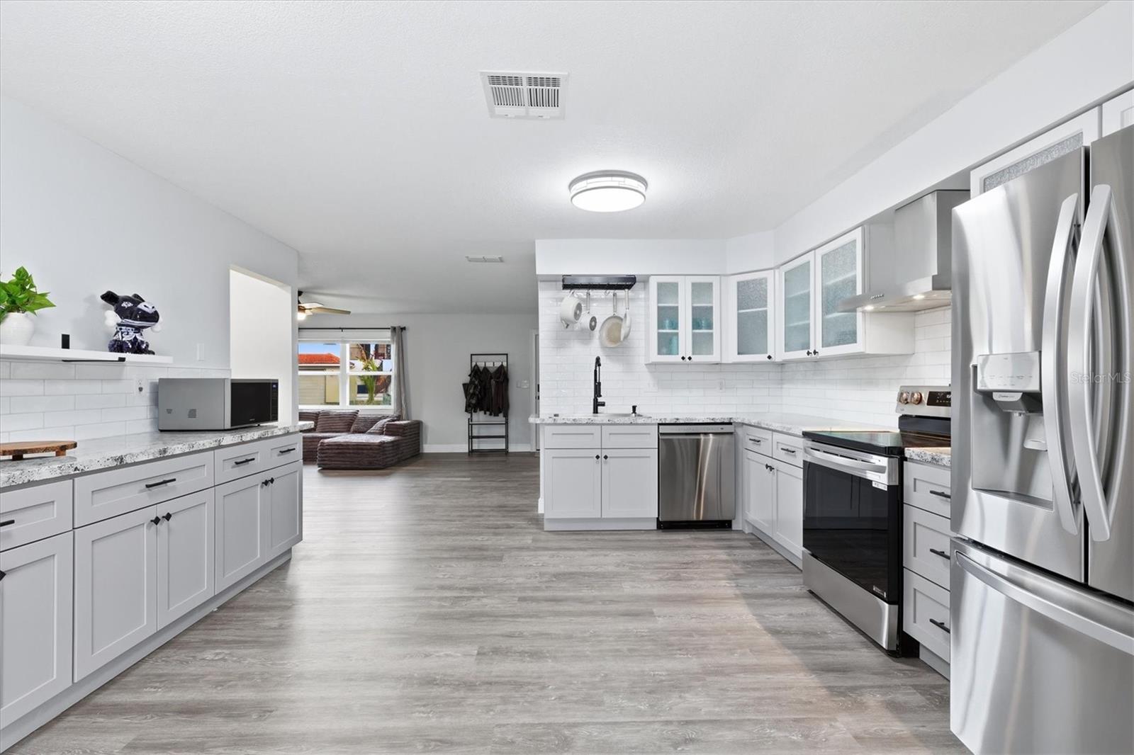 Image 22 of 62 For 7034 Southwind Drive