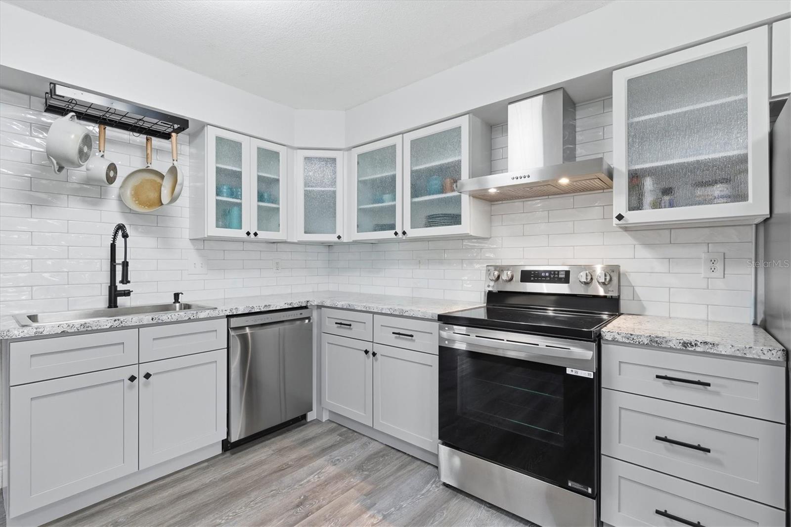 Image 24 of 62 For 7034 Southwind Drive