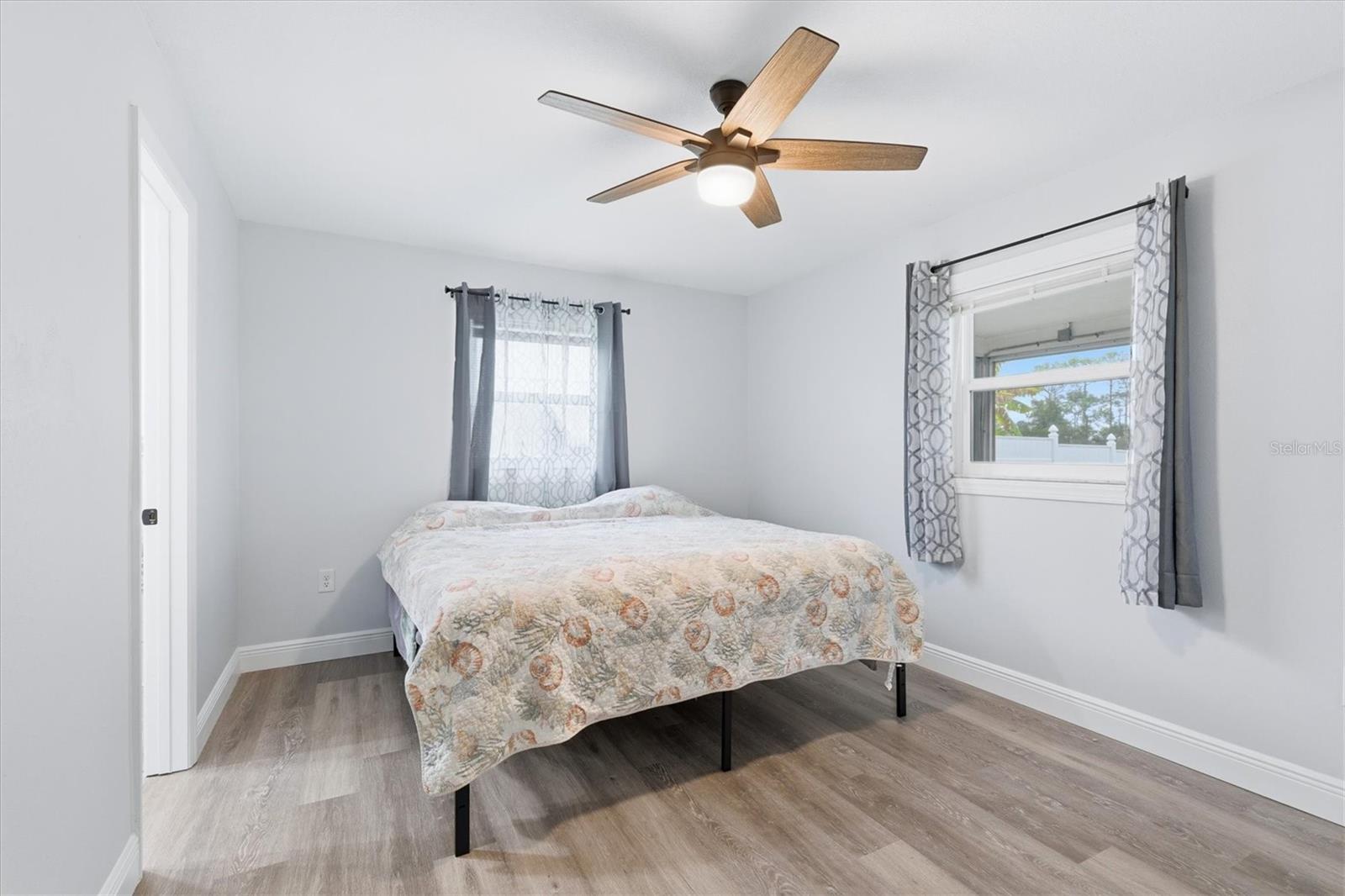 Image 25 of 62 For 7034 Southwind Drive