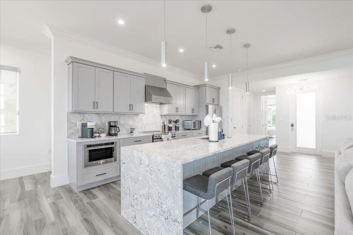 Image 10 of 100 For 810 39th Street Gulf