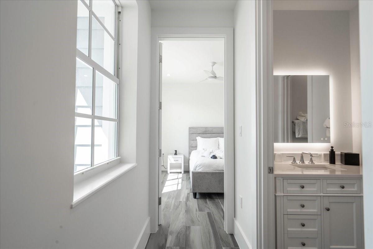 Image 26 of 100 For 810 39th Street Gulf