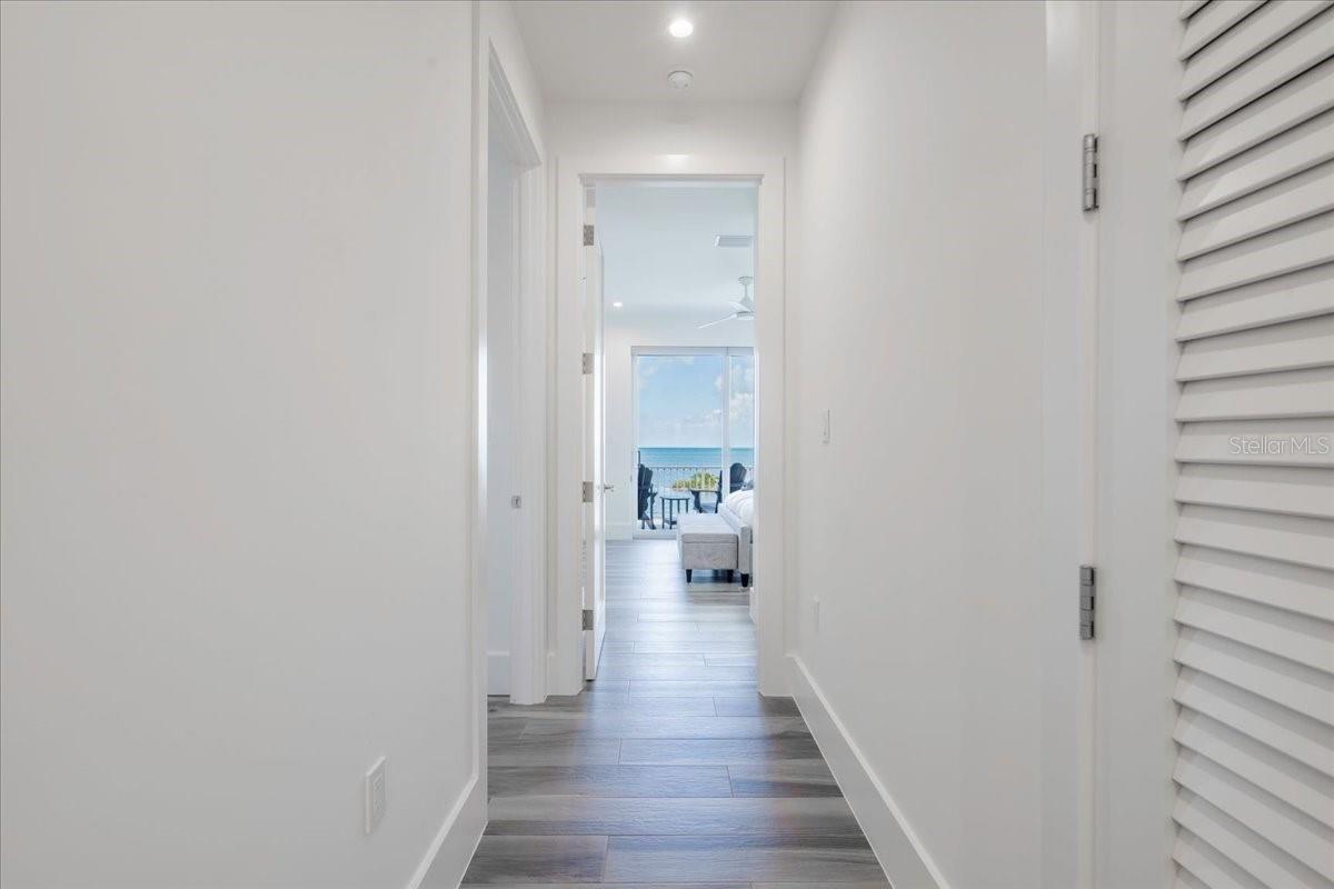 Image 33 of 100 For 810 39th Street Gulf