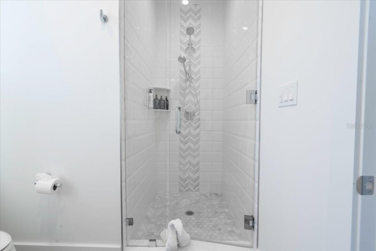 Image 44 of 100 For 810 39th Street Gulf