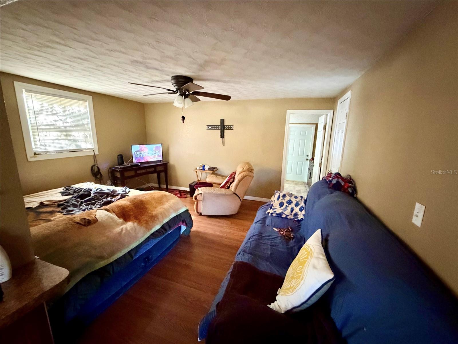 Image 8 of 12 For 2318 Hibiscus Avenue