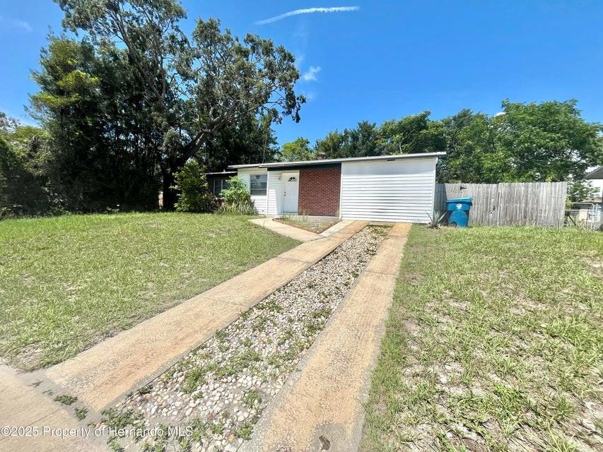 Image 2 of 24 For 1032 Marlow Avenue