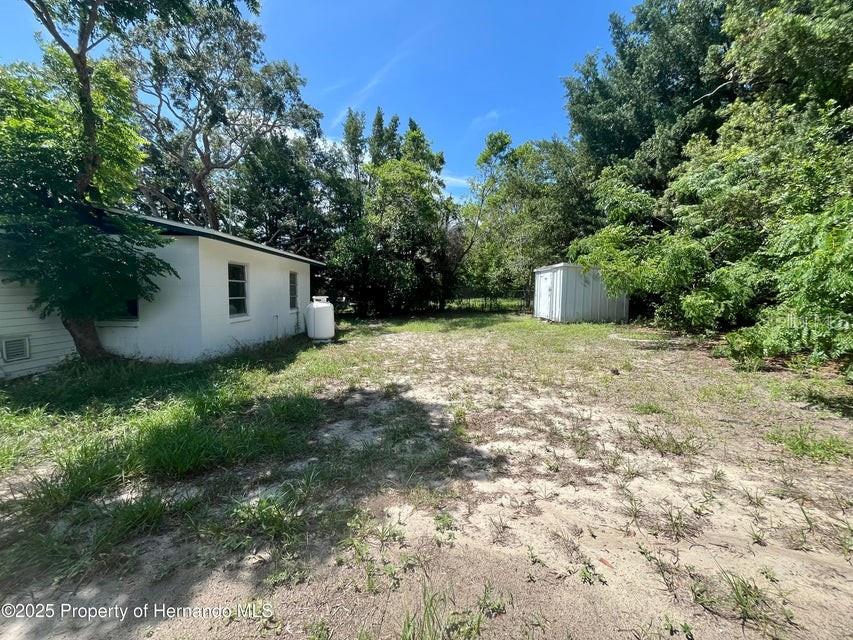 Image 23 of 24 For 1032 Marlow Avenue