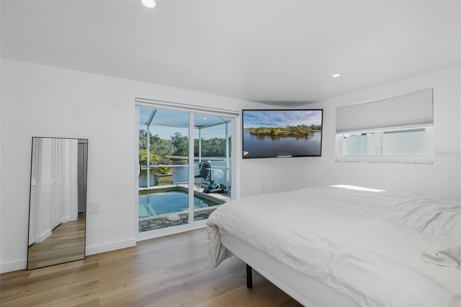 Image 20 of 51 For 1166 Chancellor Drive