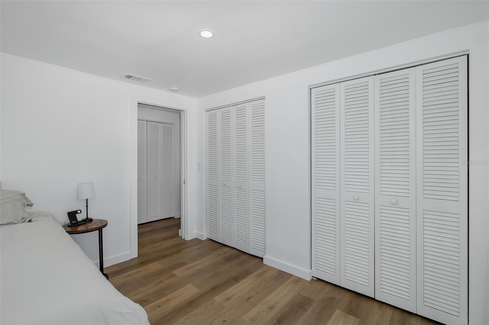 Image 23 of 51 For 1166 Chancellor Drive